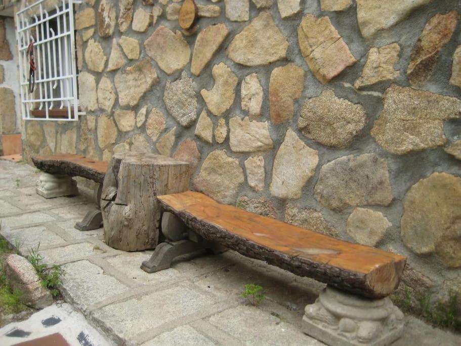La Rocalla del Tiétar Sotillo de la Adrada Exterior foto