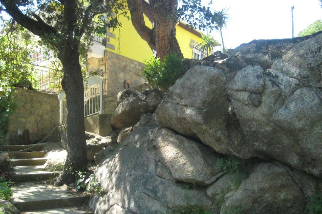 La Rocalla del Tiétar Sotillo de la Adrada Exterior foto